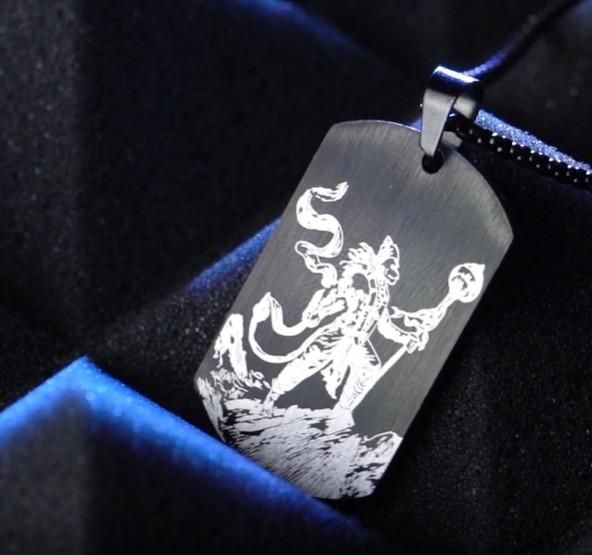 Protector Hanuman God-Form Tag Necklace – Divine Strength & Style